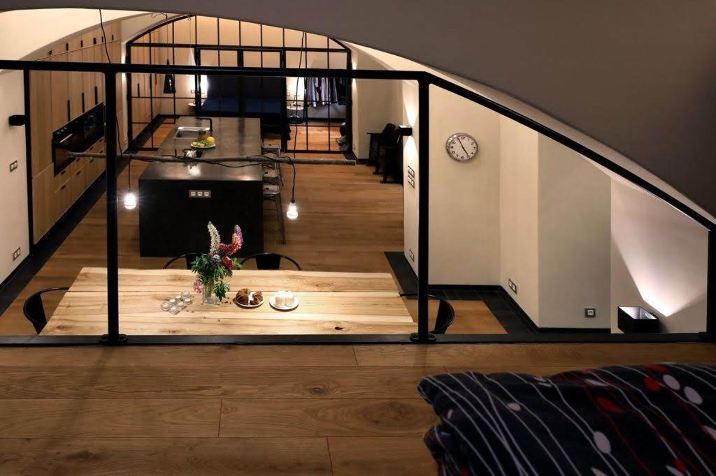 Design Loft 2 Minutes To Wenceslas Square Apartment Prague Ngoại thất bức ảnh