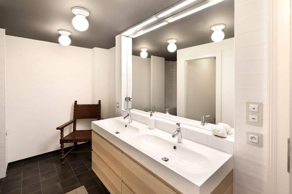 Design Loft 2 Minutes To Wenceslas Square Prague Ngoại thất bức ảnh
