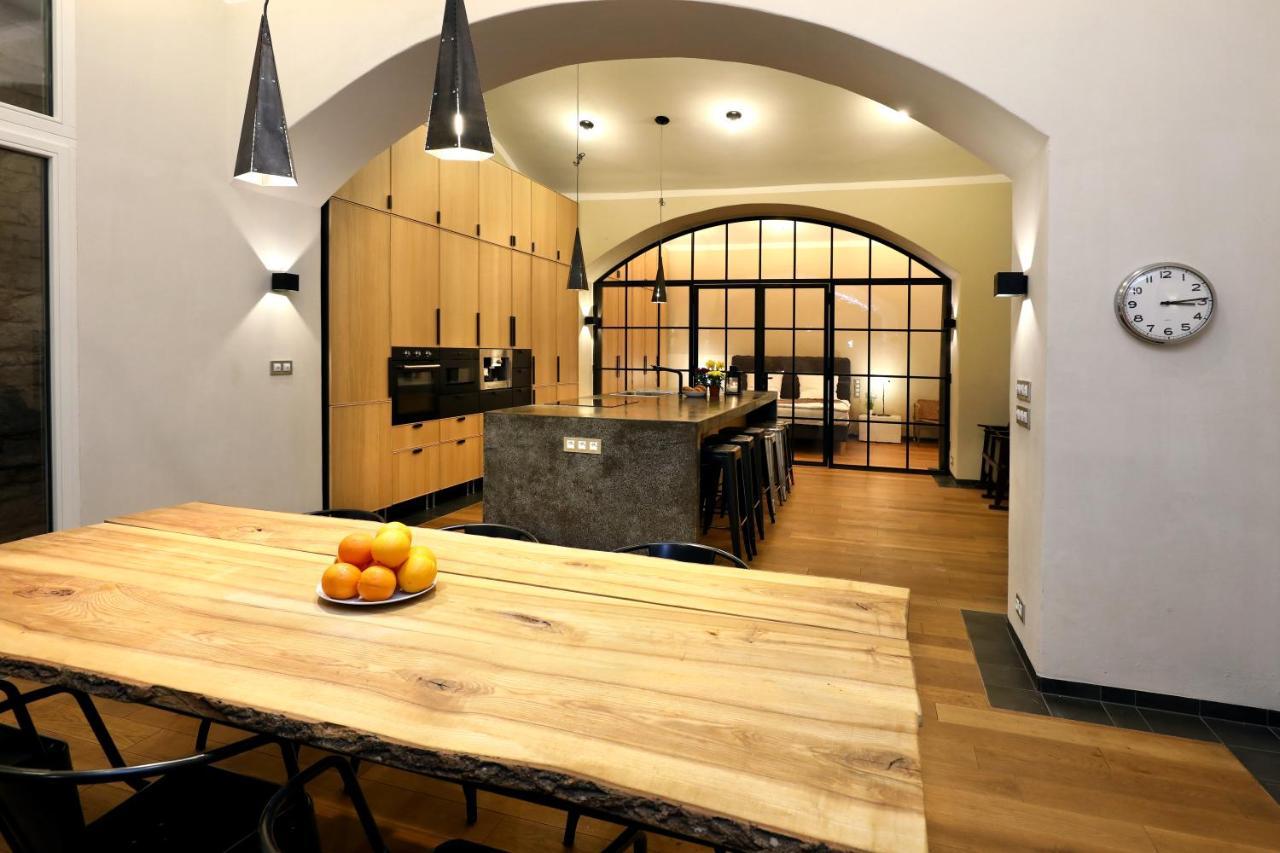 Design Loft 2 Minutes To Wenceslas Square Prague Ngoại thất bức ảnh